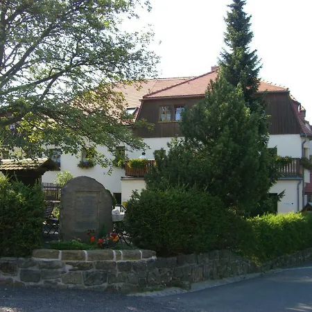 Hotel Ruebezahlbaude 3*